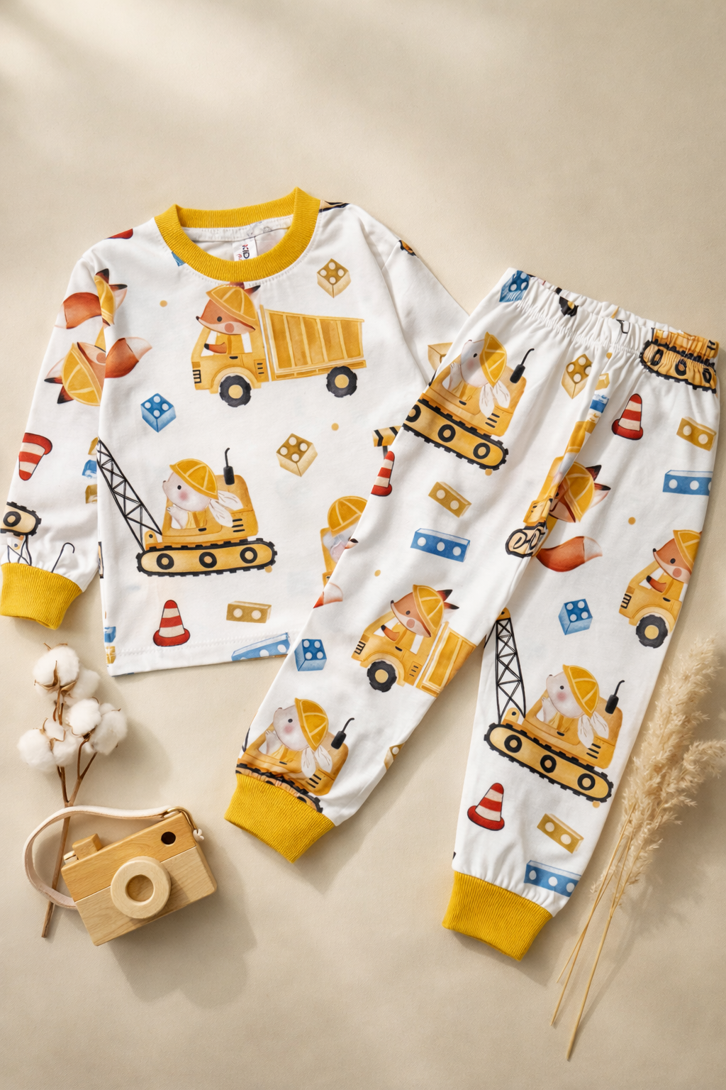 ست بلوز شلوار راحتی جرثقیل زرد